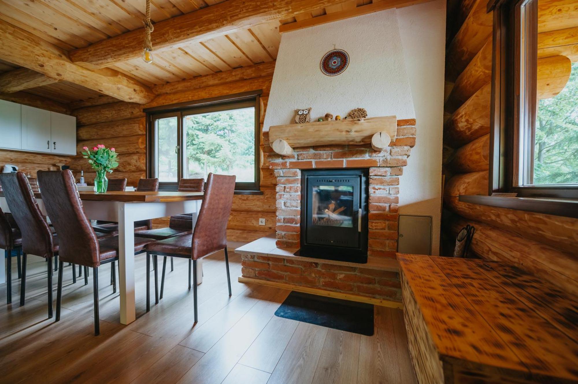 Log Cabin Piricske Ciceu Εξωτερικό φωτογραφία